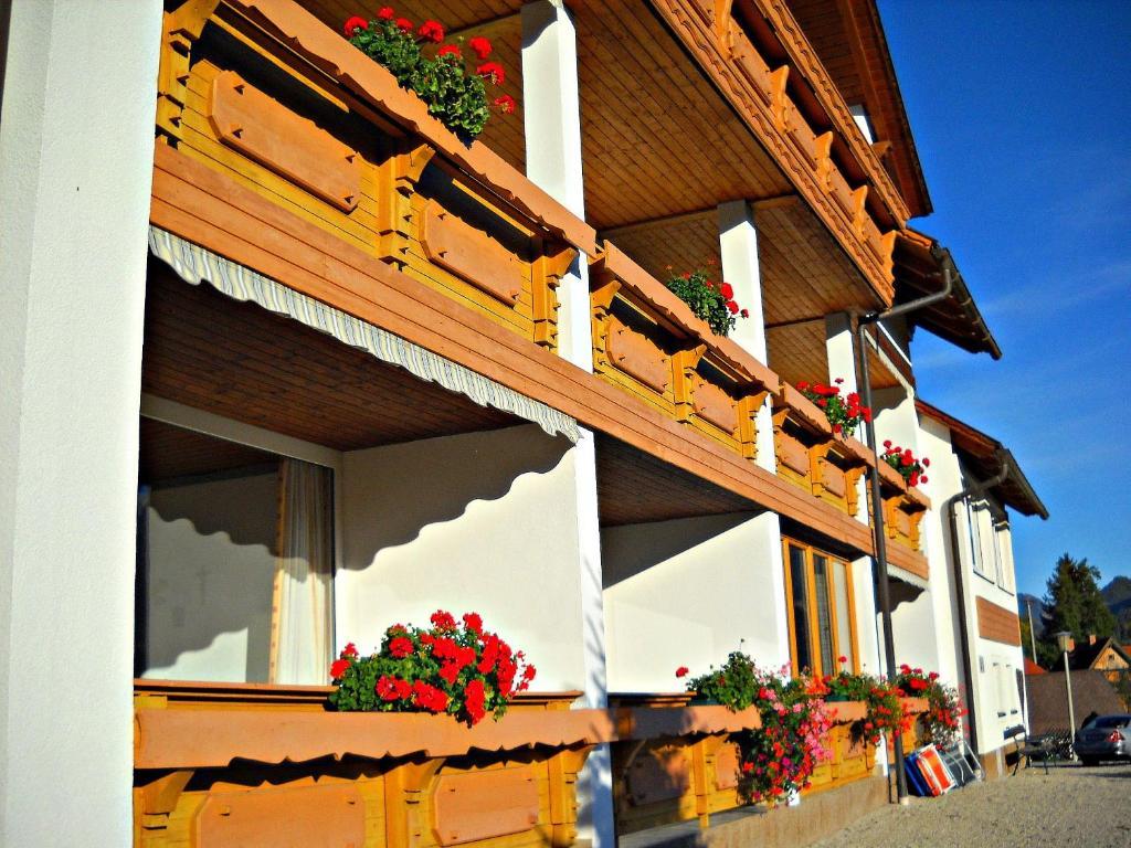 Haus Loeger Apartments Pyhrn Priel Windischgarsten Oda fotoğraf