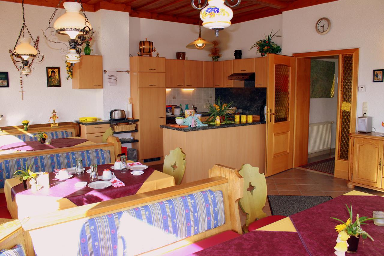 Haus Loeger Apartments Pyhrn Priel Windischgarsten Dış mekan fotoğraf